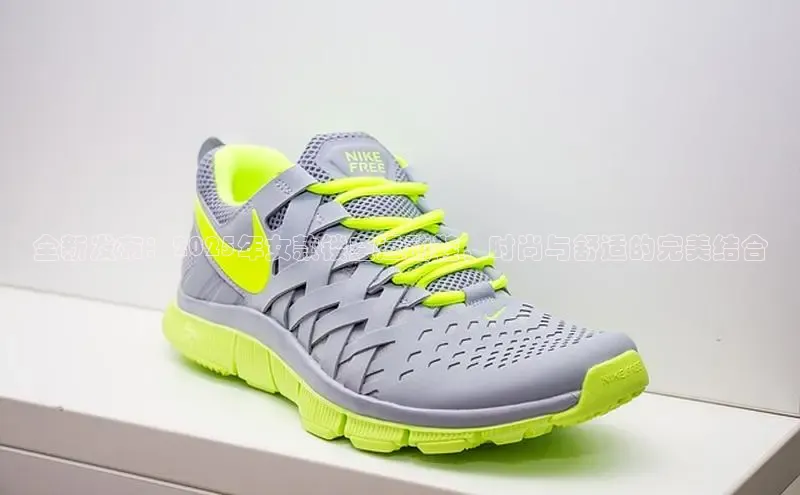 全新发布：2025年女款镂空运动鞋，时尚与舒适的完美结合