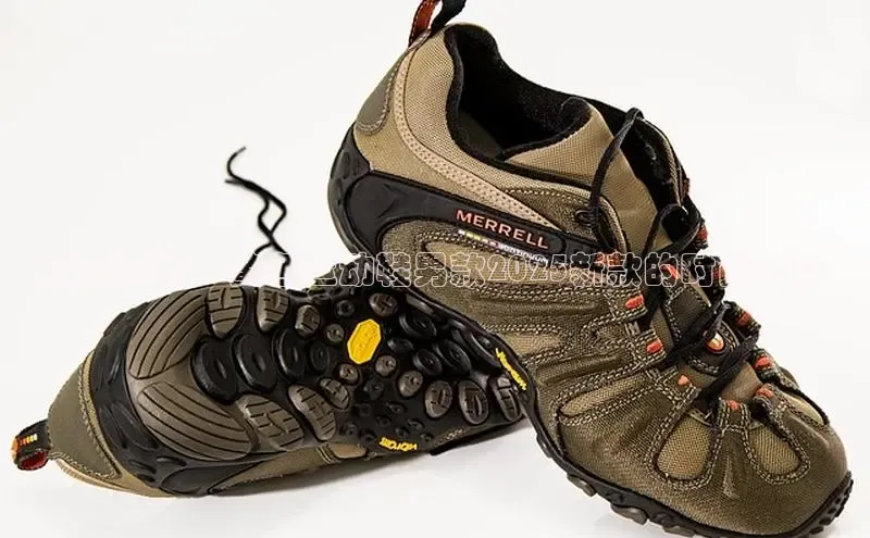 潮流趋势：黄色运动鞋男款2025新款的时尚之旅